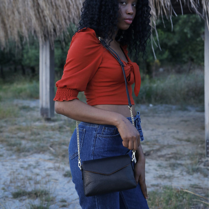 Helen | Babylon | Black