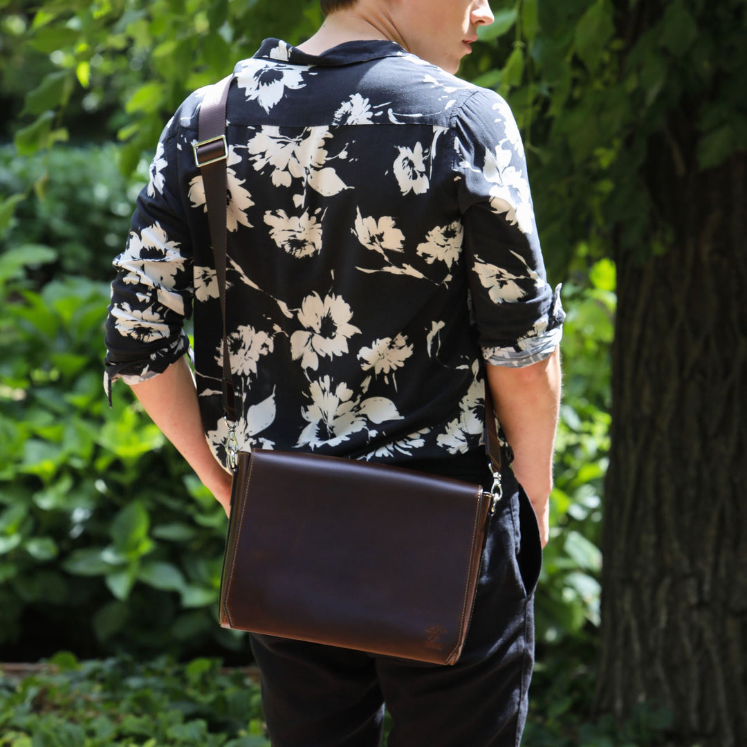 Ray | Leather Messenger Bag | Nicon Black