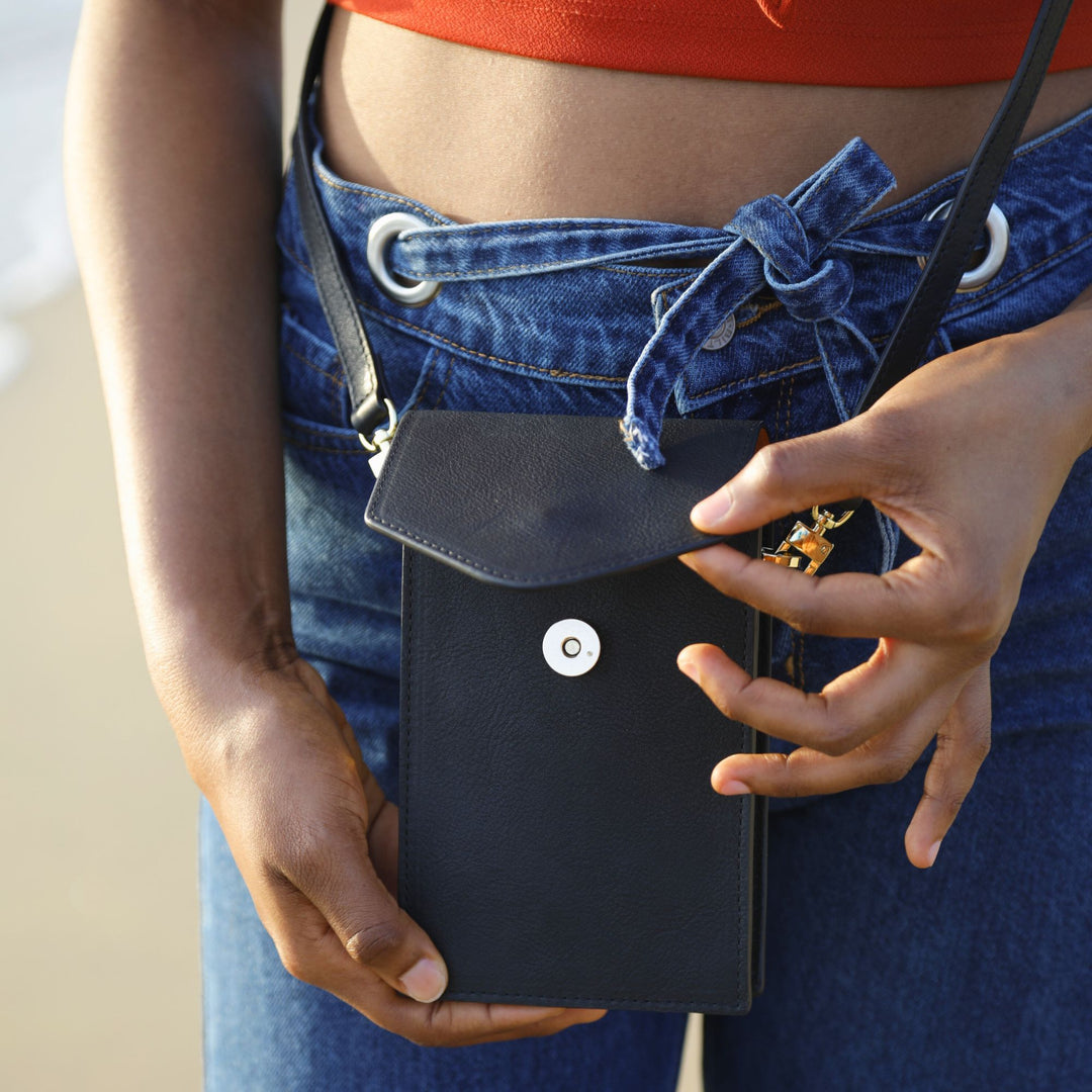 Sofia | Crossbody Cell Phone Bag | Black