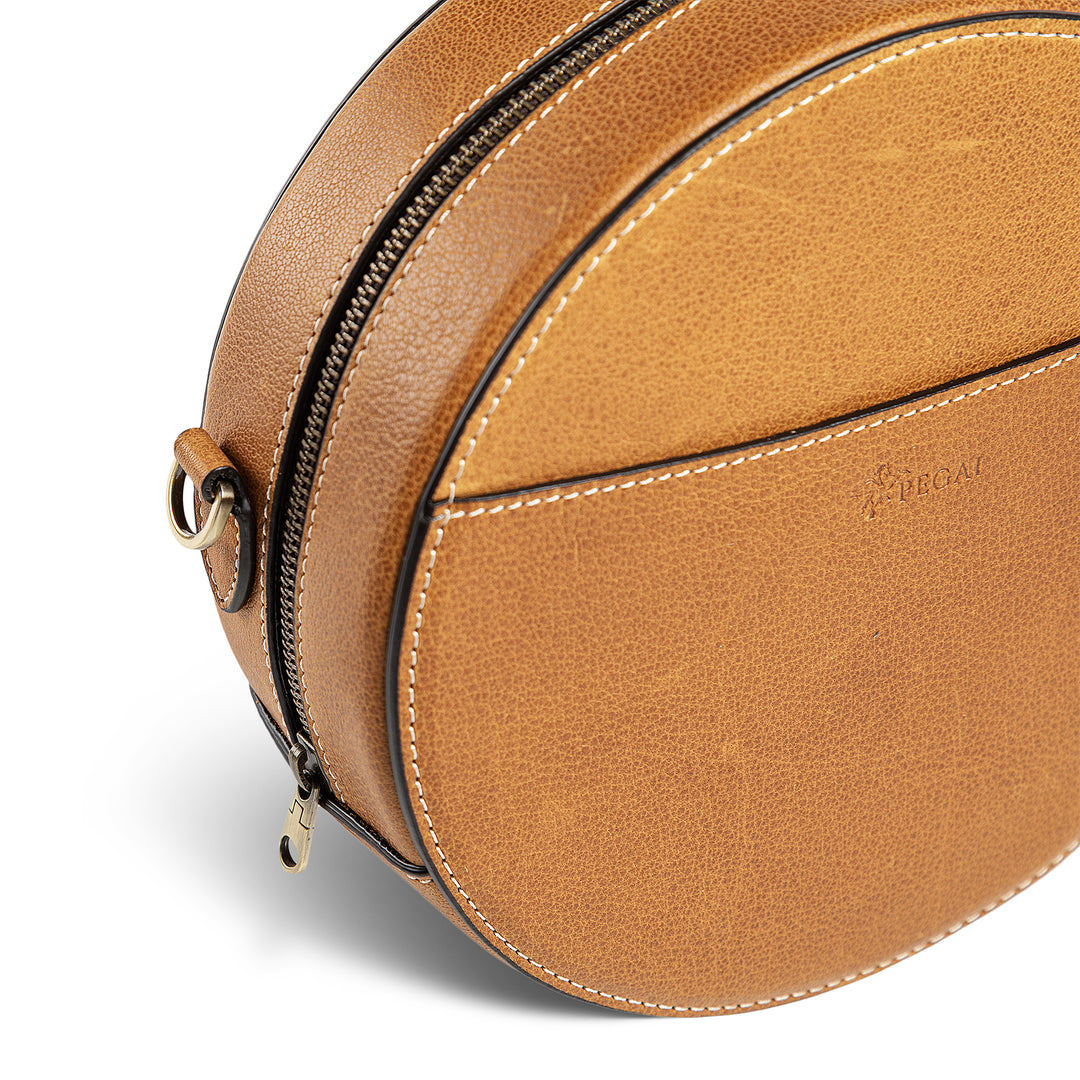 Circle | Crossbody Bag | Cinnamon w/ Antique Hardware