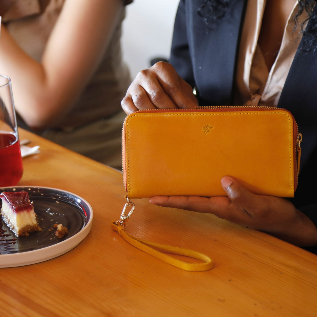 Leather Large Wallet | Cognac Brown | Karla