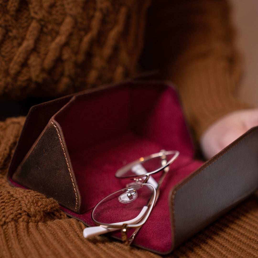 Leather Eyeglasses Case | Antique | Elm