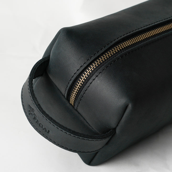 Lee | Dopp Kit | Charcoal