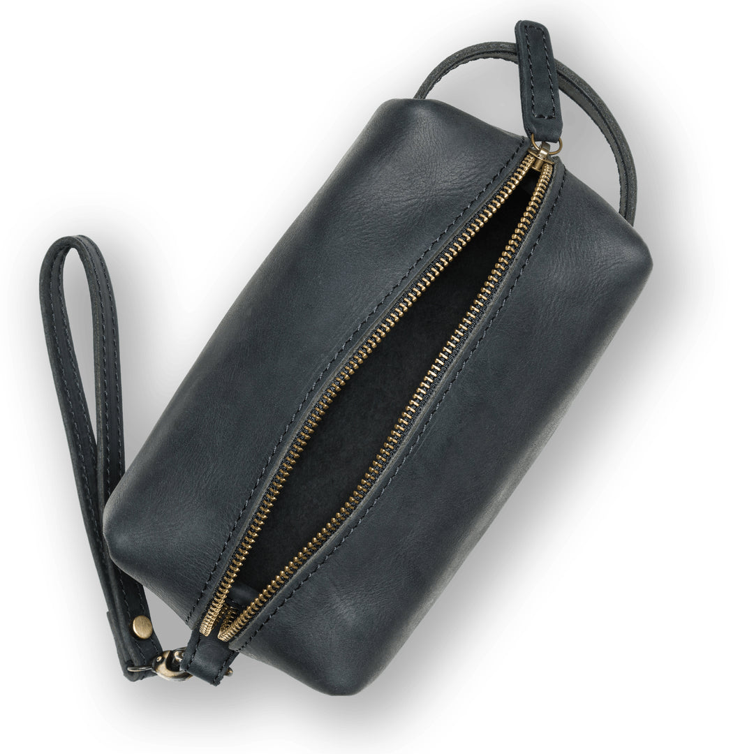 Lee | Dopp Kit | Charcoal